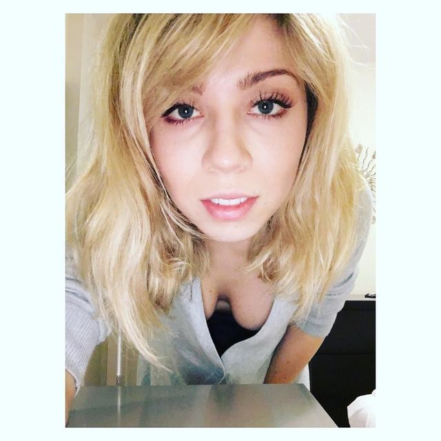 Melissa Cortez porn category cleavage jennette mccurdy