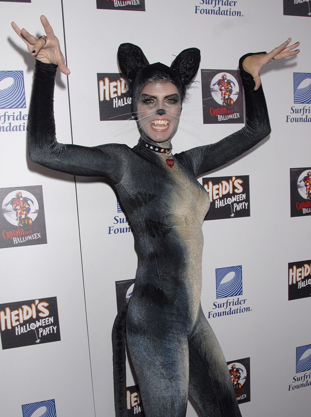 Sexy Heidi xxx original photos news newspicture heidi catwoman klum