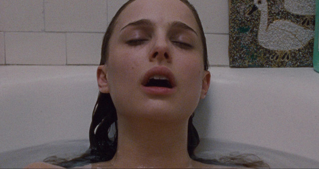 Black Swan porn movies black orgasm bath themed masturbation natalie swan disturbing portman