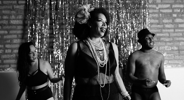 Honey Lee sex original more show honey five reviews teaser burlesque fly vii positive chicago imager
