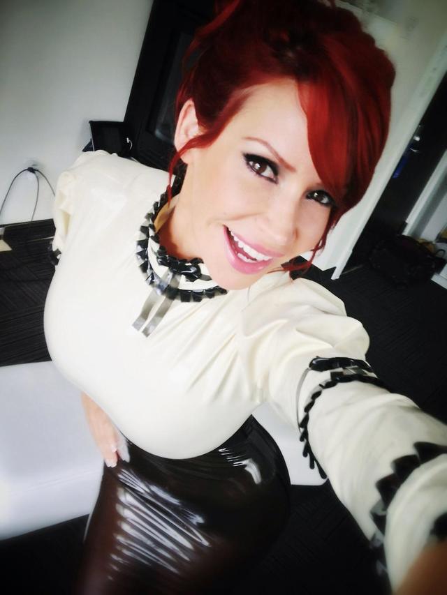 Bianca Beauchamp xxx large npyjgcyaamvyr kmx