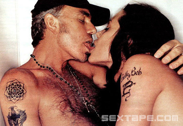 Ellen Medeiros sex angelina tape jolie bob billy thornton