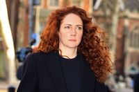 Amy Brooks sex incoming ece alternates rebekah brooks news world denies phone hacking