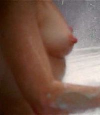 Vienna Moore sex julianne moore naked shower chloe amanda seyfrieds scene clear video pics