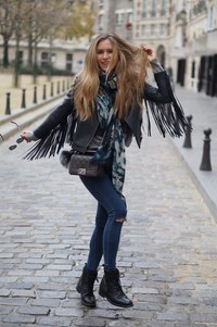 Taylor Chanel xxx dsc last day paris