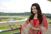 Scarlett Gold xxx aishwarya rai longines singapore gold cup visits