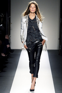 Alannah Miles sex balmain rtw sept steal this look alannah myles