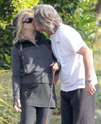 Baby Goldie sex ffn goldie kurt pabloff russell hawn share walk kiss