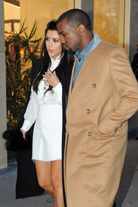 Kimmy West sex dir kim kanye pcn kimye celebrity kardashian borrowing wests clothes cover baby bump photos